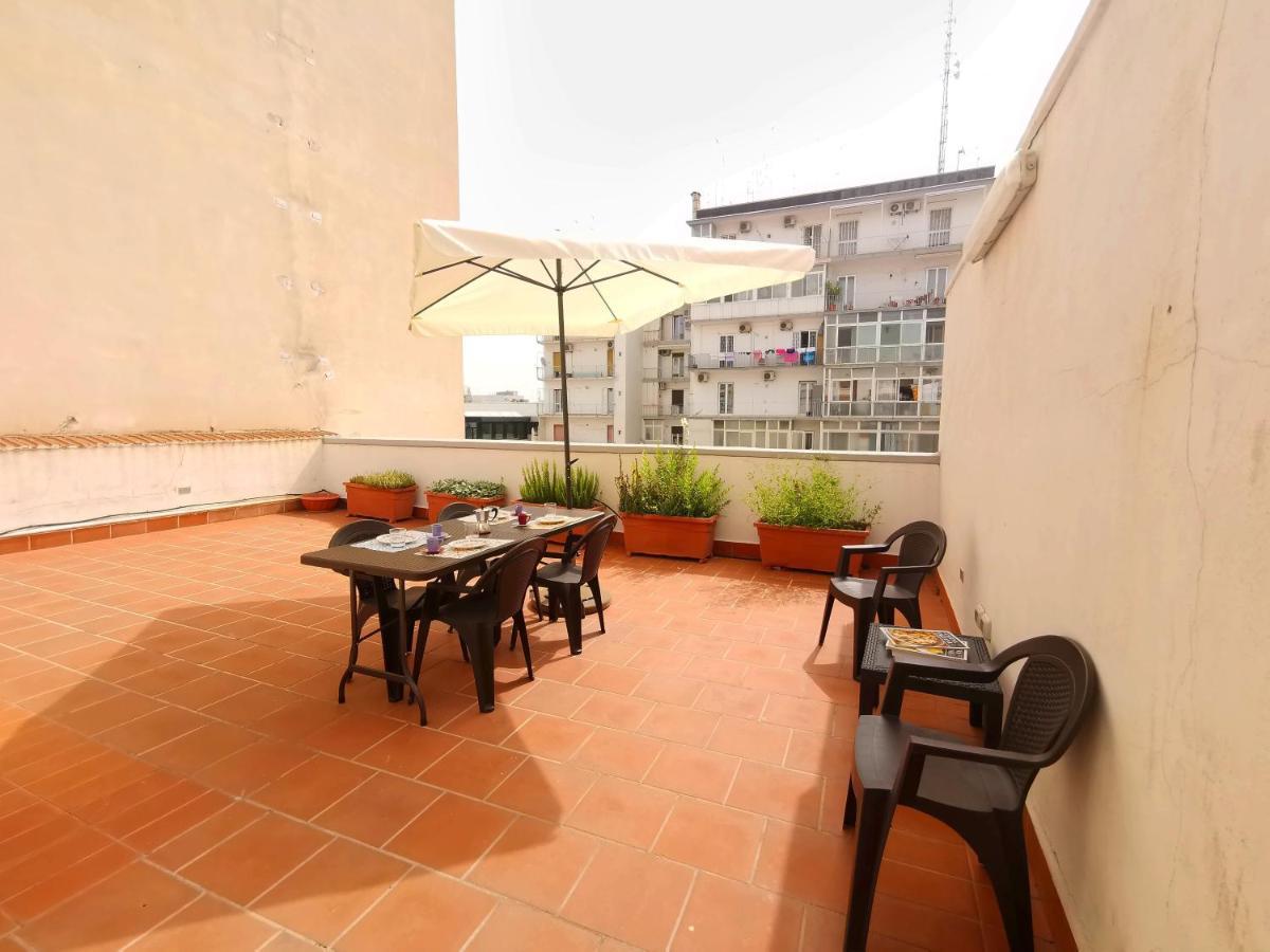 Terrazza Cavour Leilighet Bari Eksteriør bilde